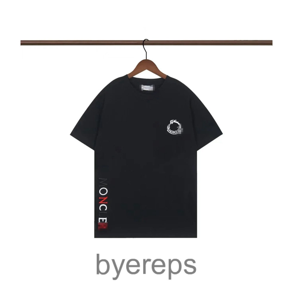1:1 Moncler T-Shirts — photo 2 of 4