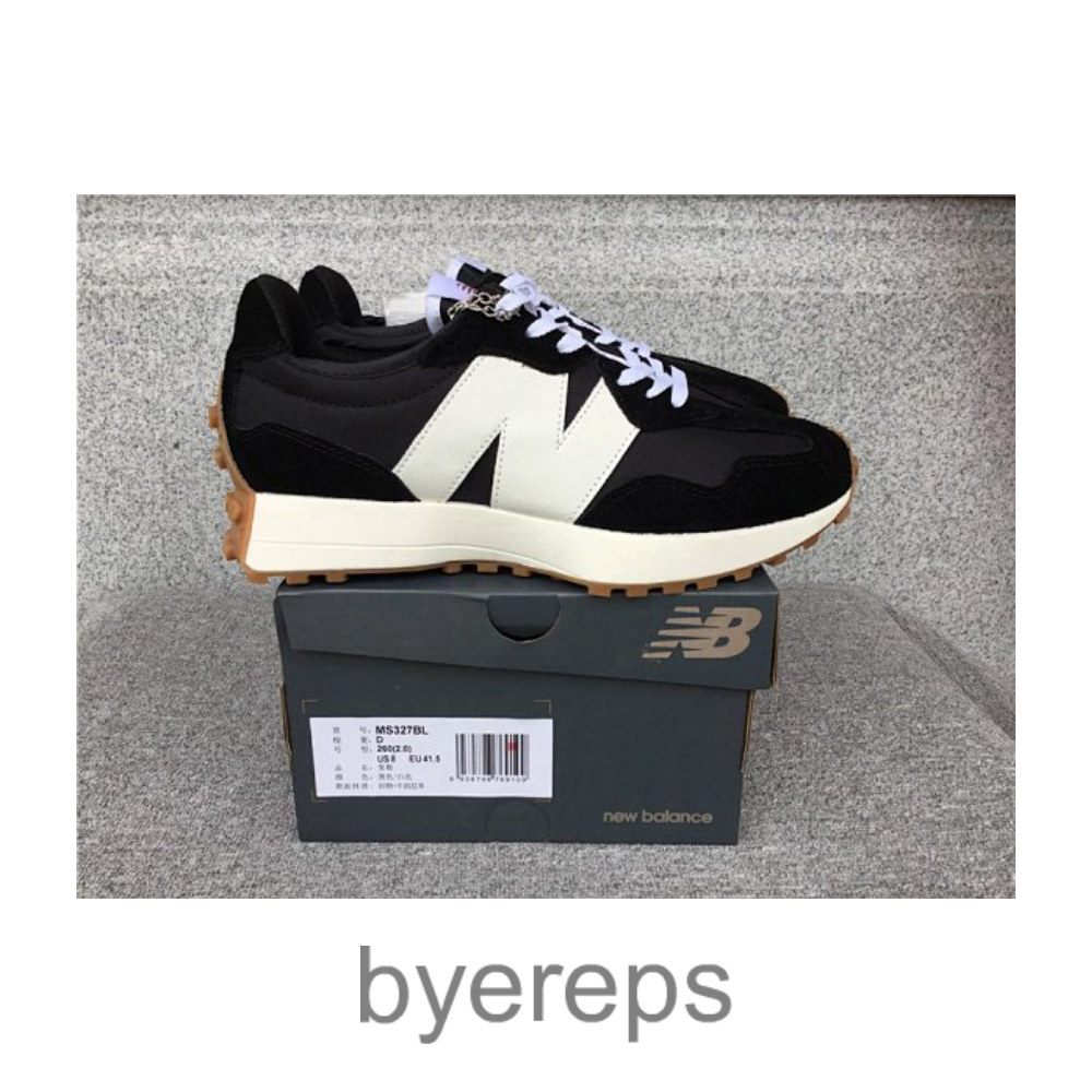 $240-260 casual fashion shoes