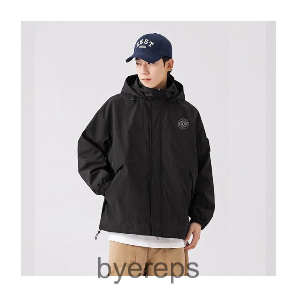 $240-300 Casual Fashion Jacket