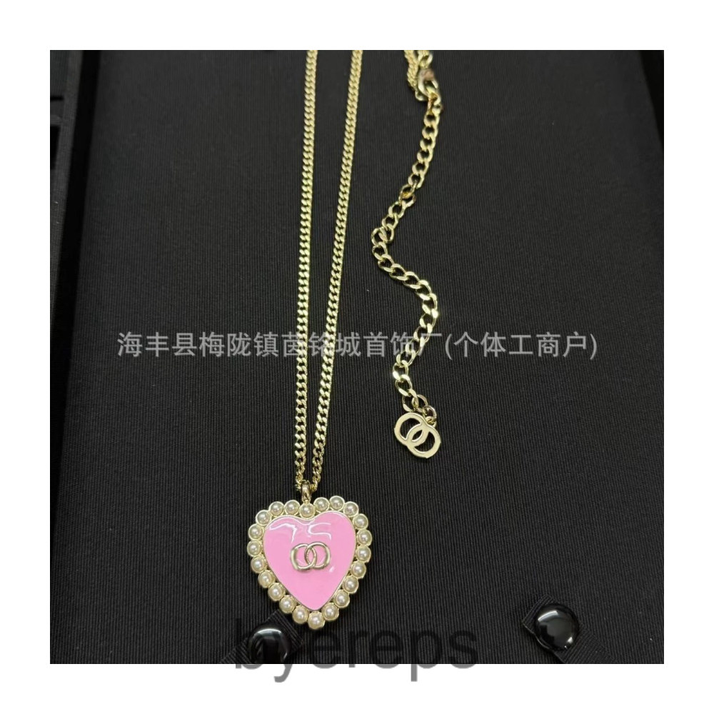 40+ Chanel Chains (Ment For Girls I Guess) — photo 3 of 4