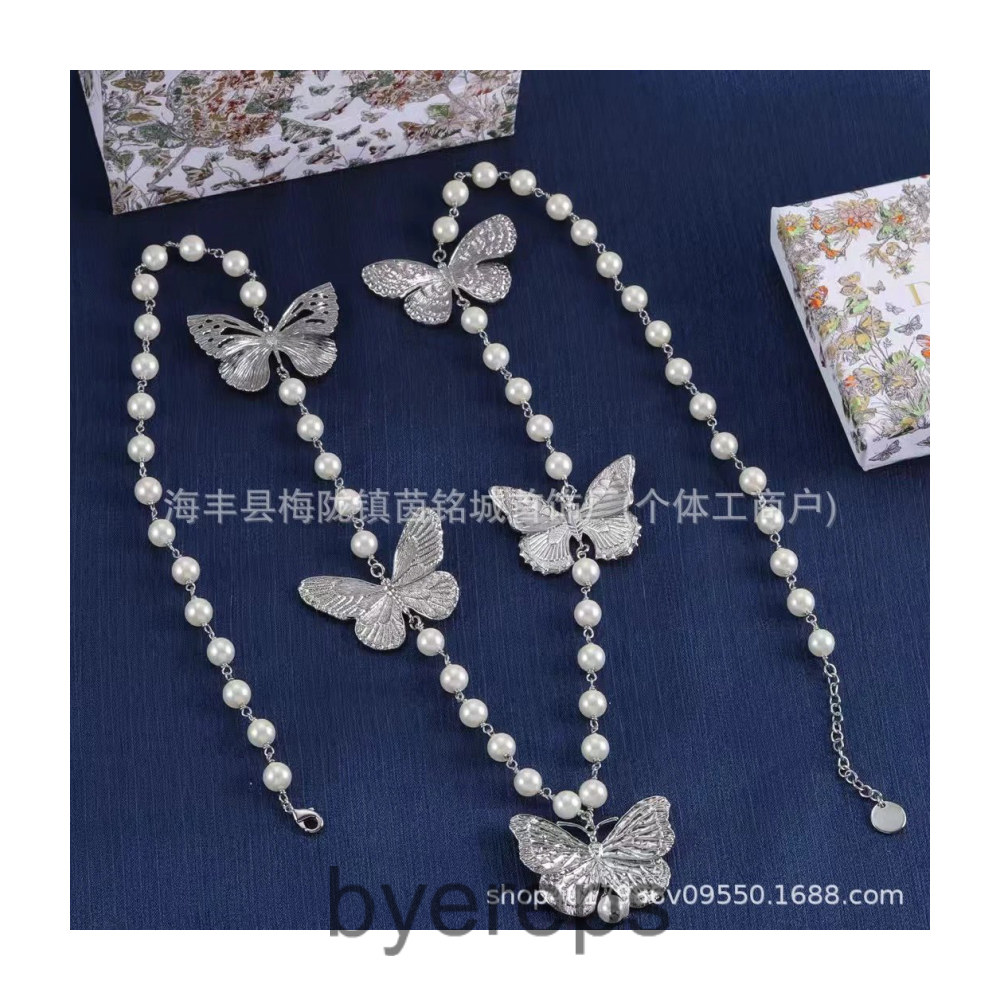 40+ Dior Chains (Ment For Girls I Guess) — photo 4 of 4