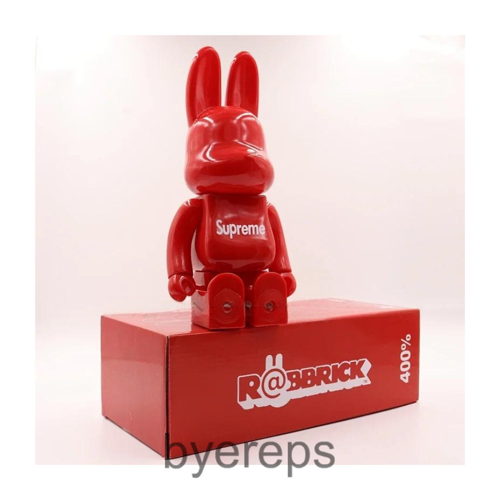 400% Supreme Bearbrick — photo 3 of 4