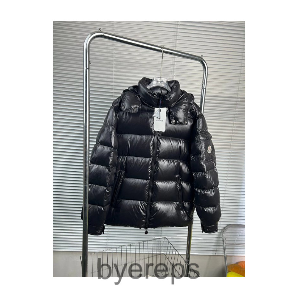 $550-770 Casual Fashion Down Jacket