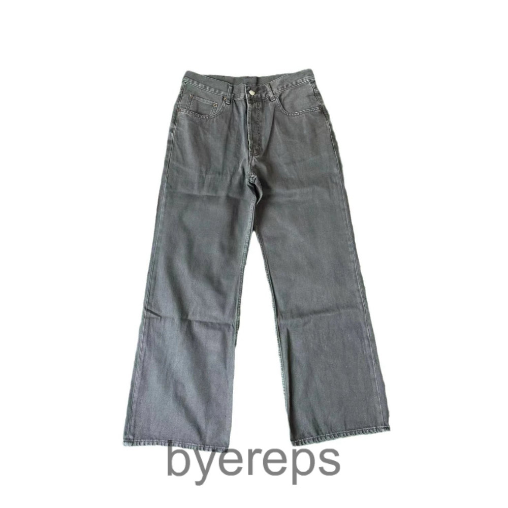 Acne Studios Basic Denim — photo 2 of 4