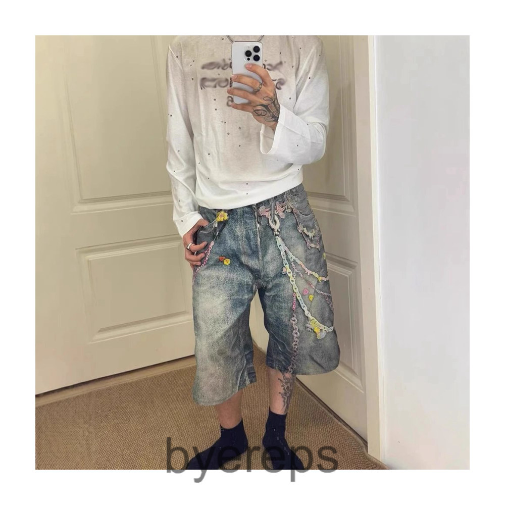 Acne Studios Candy 3d Shorts — photo 3 of 4