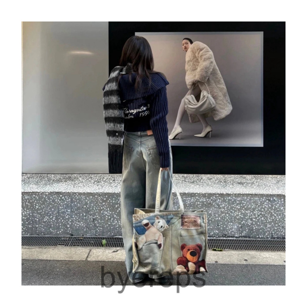 Acne Studios Denim Bag — photo 4 of 4