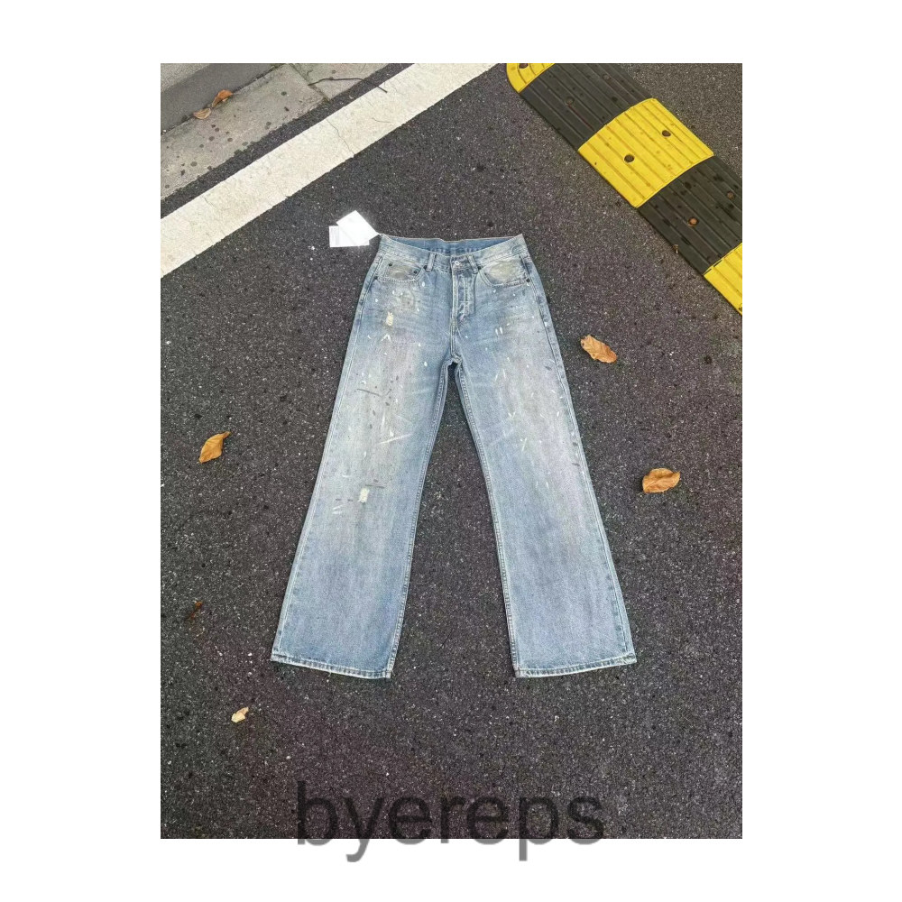 Acne Studios Jeans — photo 2 of 4