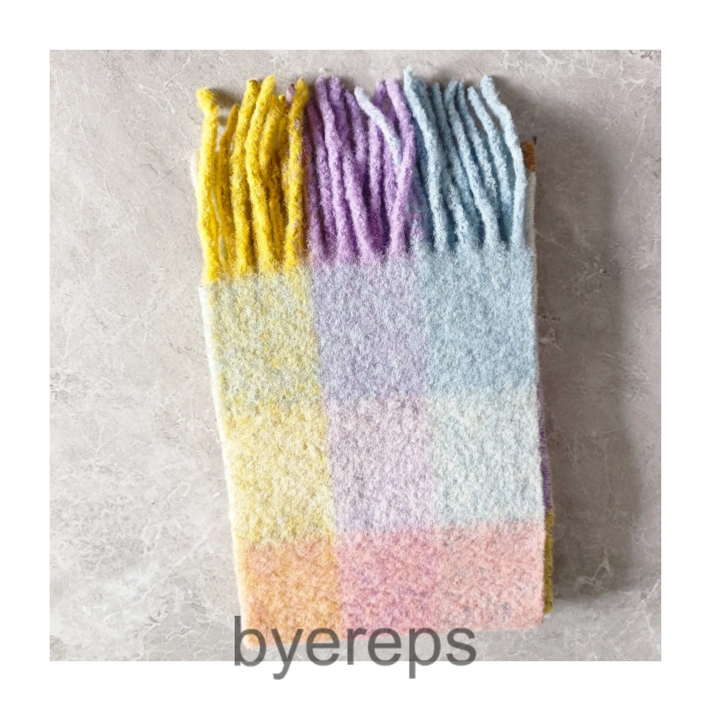 Acne Studios Scarfs — photo 3 of 4