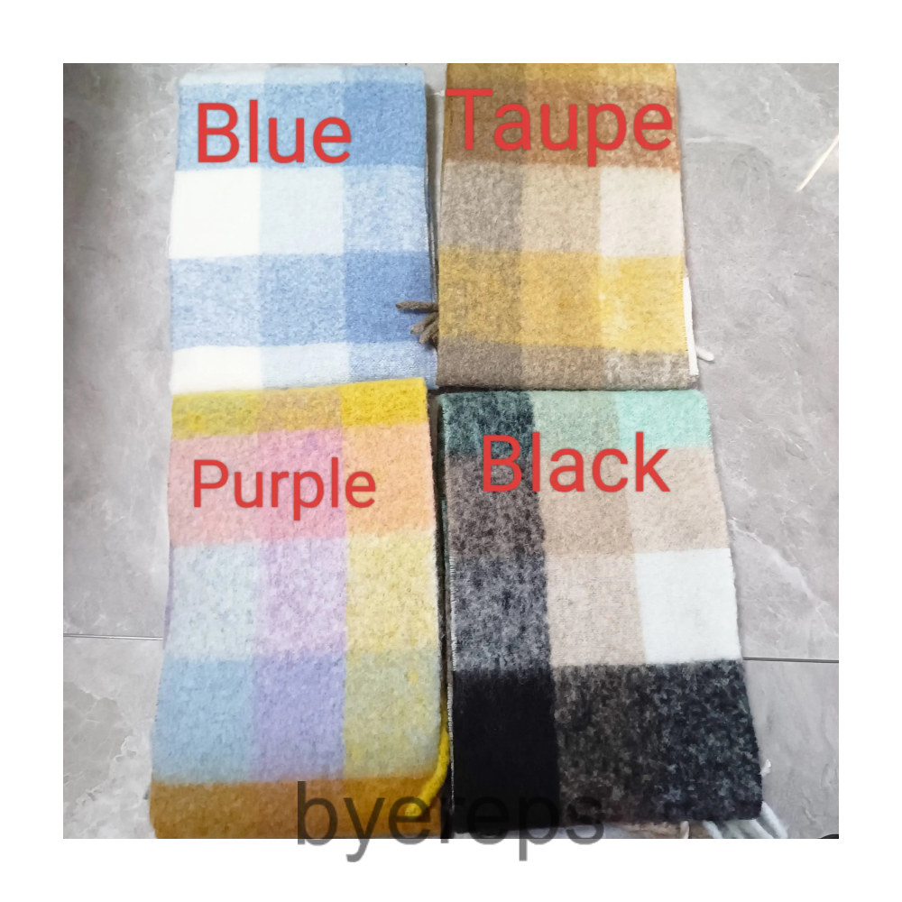Acne Studios Scarfs — photo 4 of 4