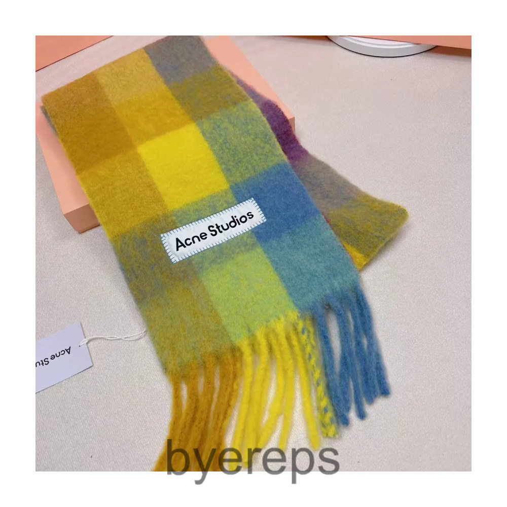 Acne Studios warm scarf ( 34+ colors ) — photo 4 of 4