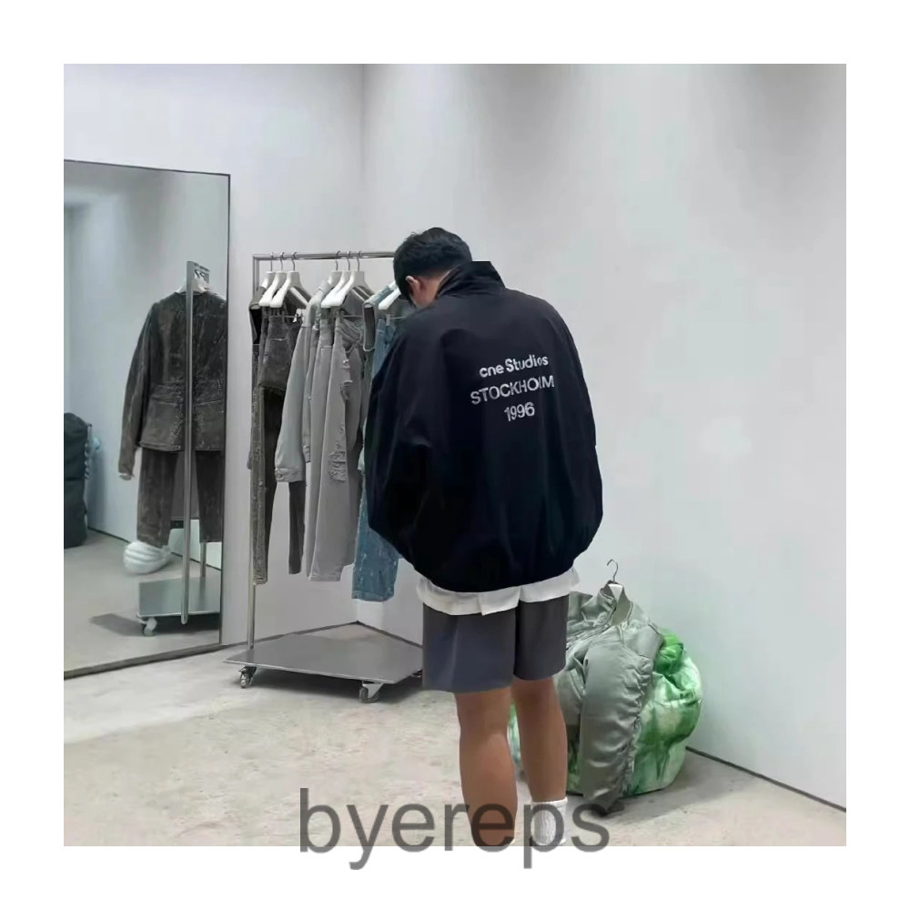 Acne Studios Windbreaker — photo 4 of 4