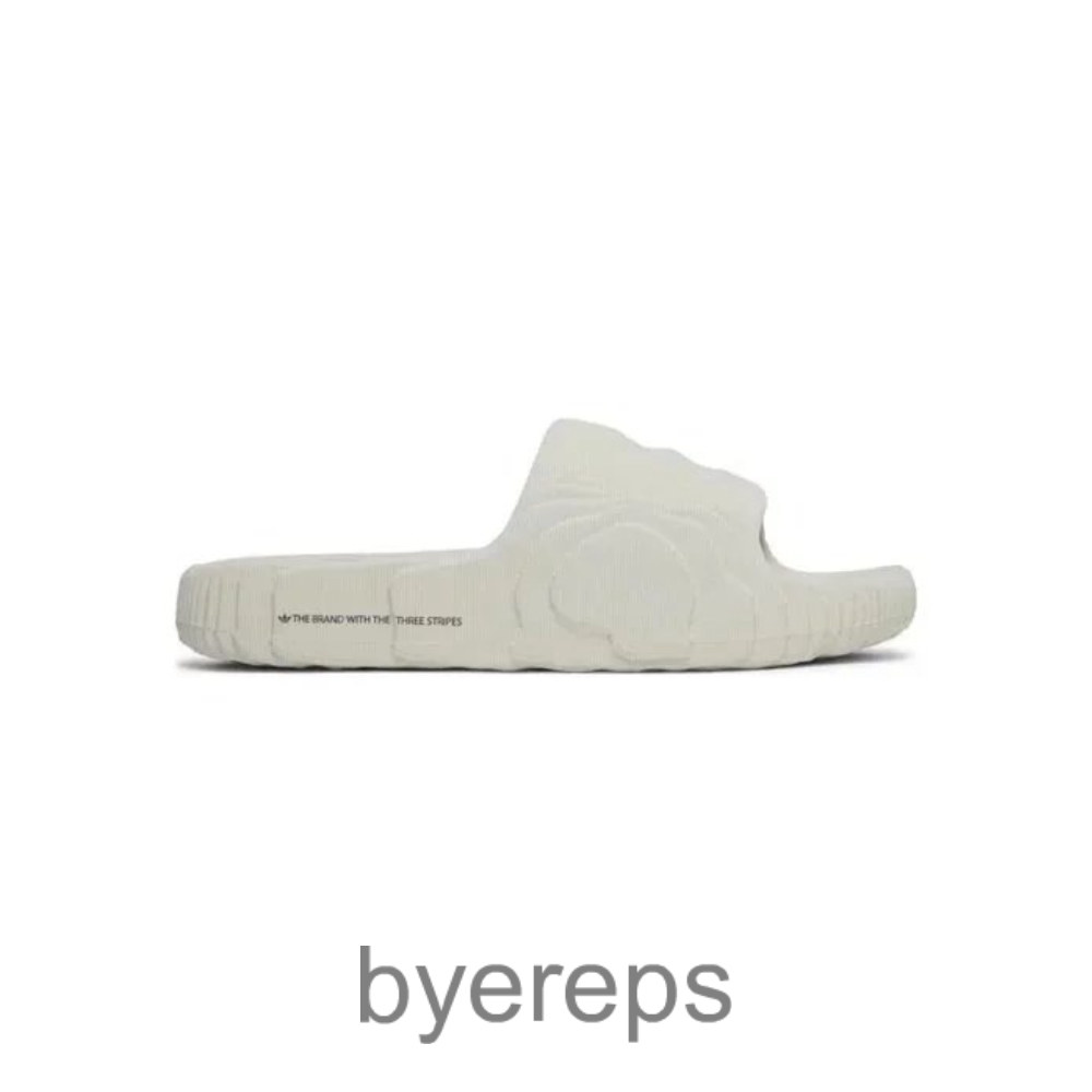 Adidas Adilette Slides — photo 4 of 4