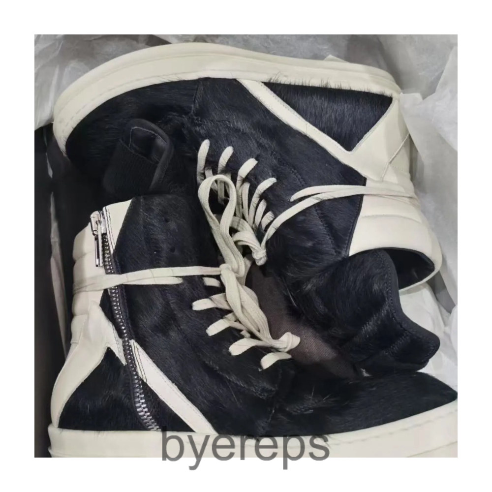 Adidas Gazelle (more styles) — photo 3 of 4