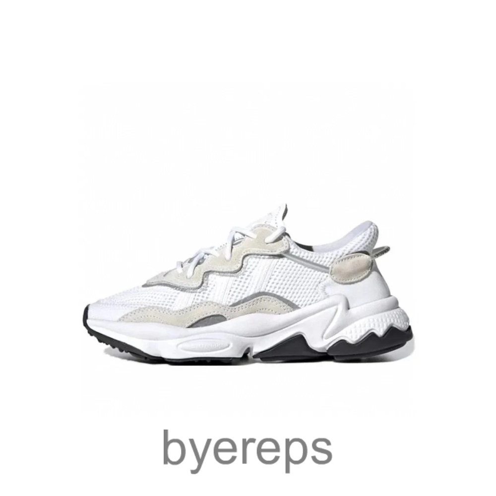 Adidas OZWEEGO