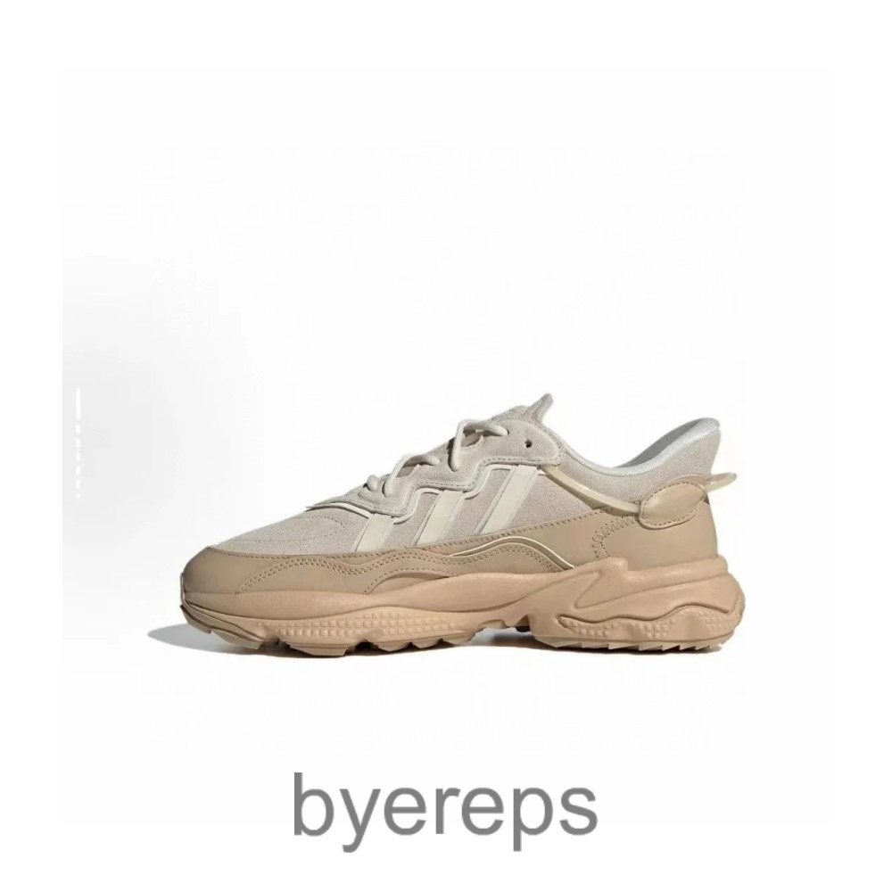 Adidas OZWEEGO — photo 3 of 4