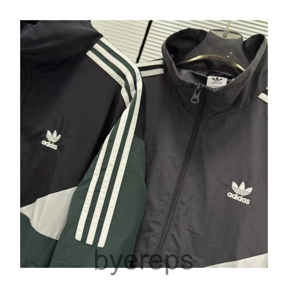 Adidas sports top (2+ Colourways) — photo 3 of 4