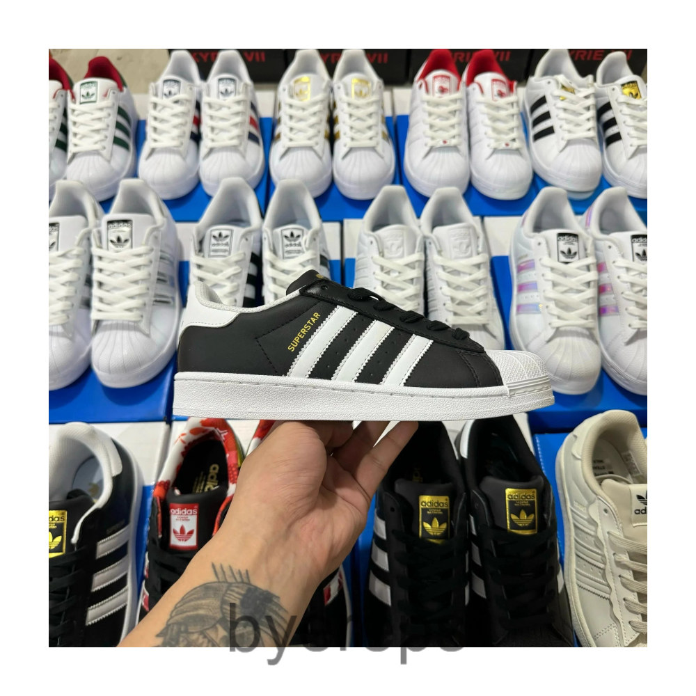 Adidas Superstar — photo 2 of 4