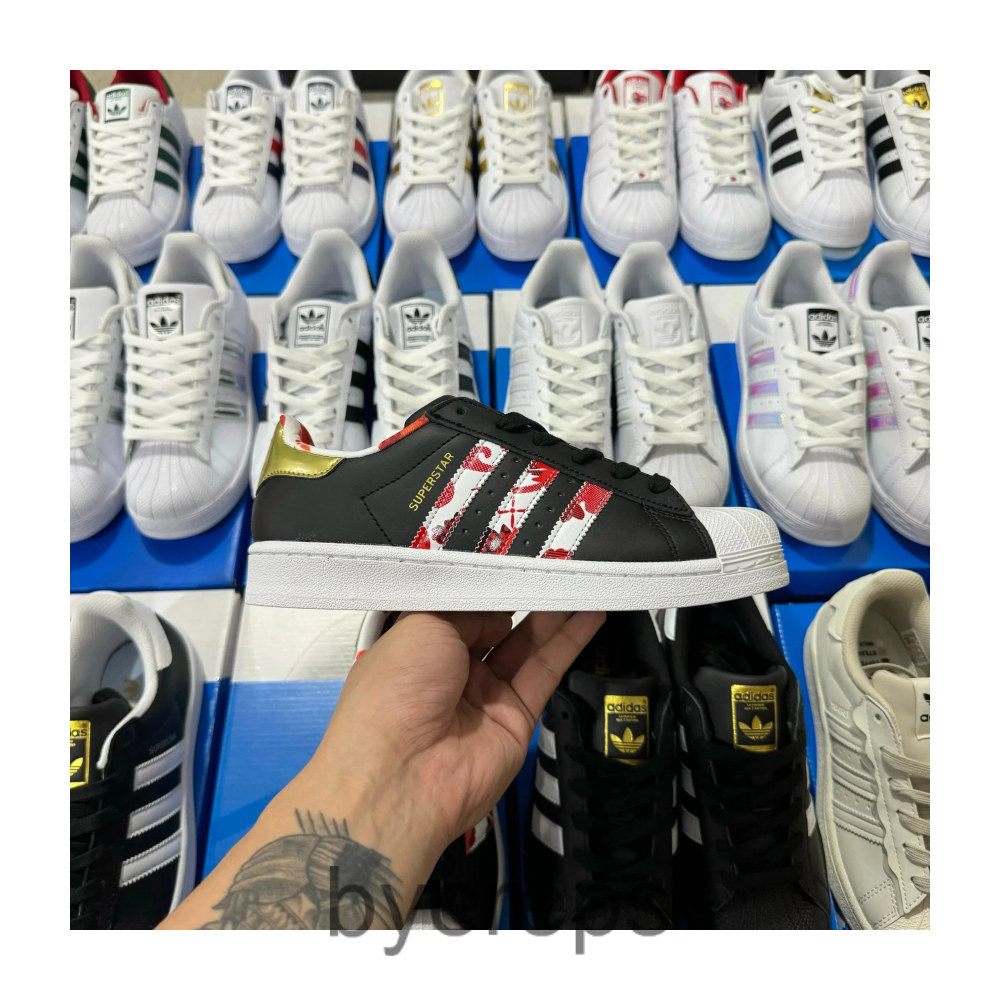 Adidas Superstar — photo 3 of 4