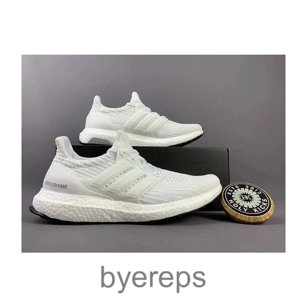 Adidas XLG Runner Deluxe