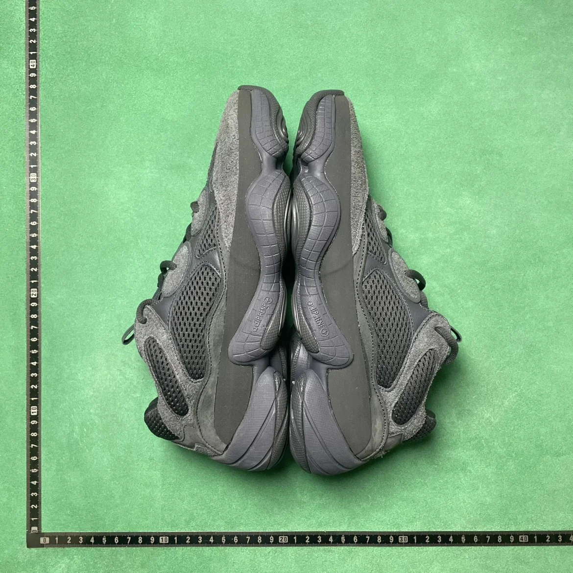 Adidas Yeezy 500