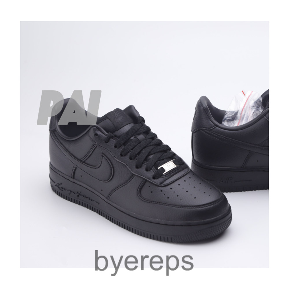 Nike Air Force 1 Comme des Garçons Supreme — photo 2 of 4