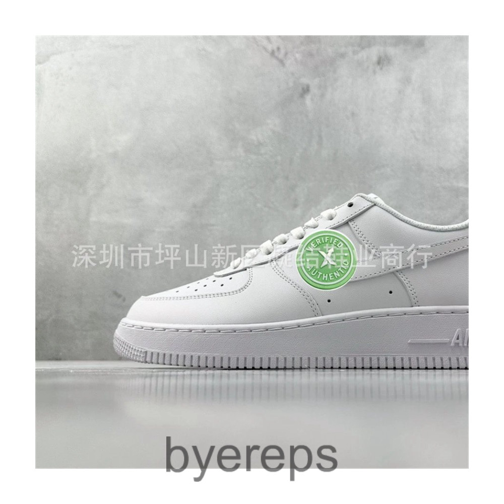 Nike Air Force 1 Kobe Bryant Lakers — photo 2 of 4