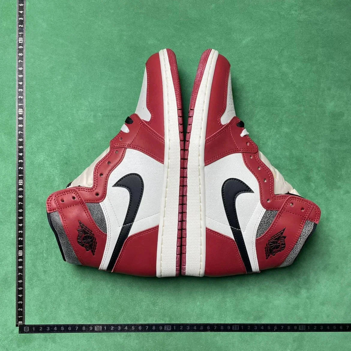 Air Jordan 1 High