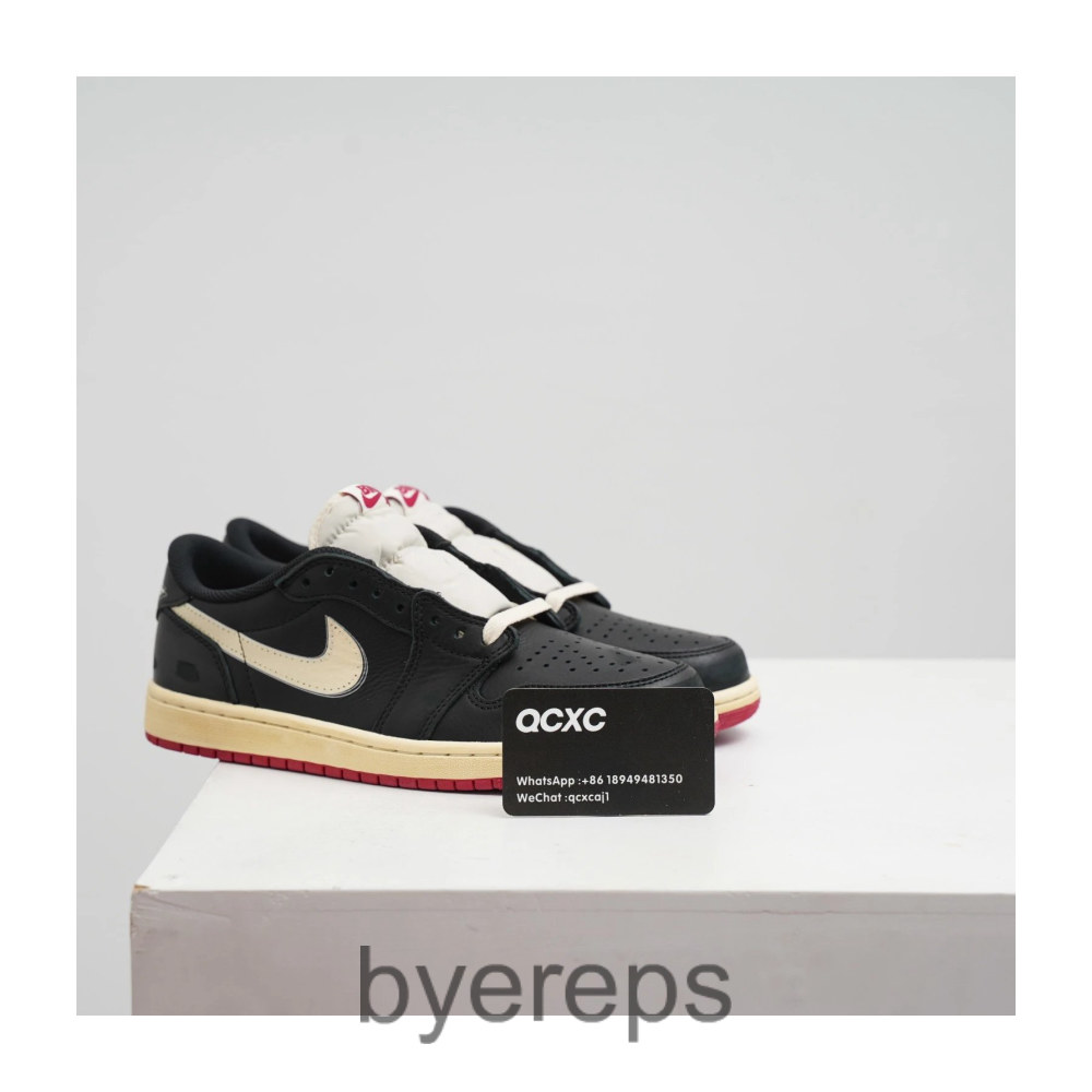 Air Jordan 1 High Chicago Lost and Found