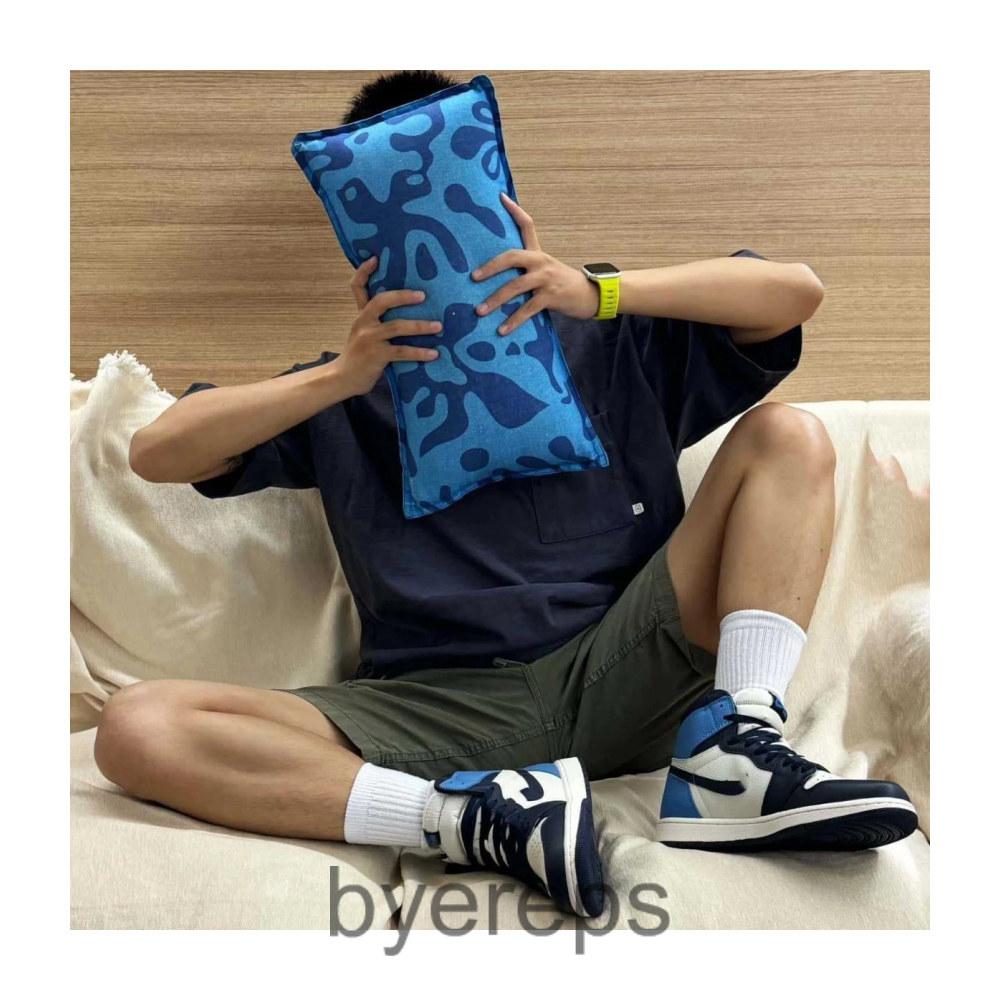 Air Jordan 1 High Scaptered Backboard — photo 4 of 4