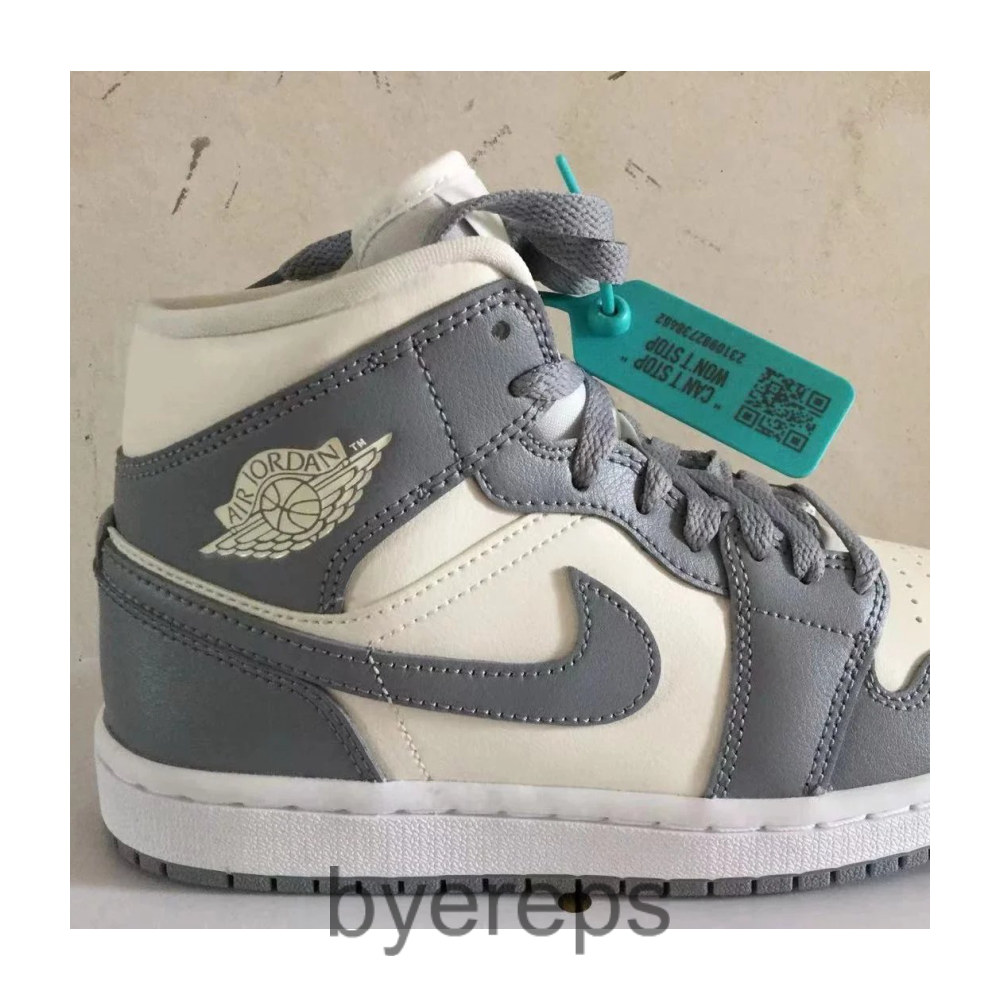 Air Jordan 1 Mid Zen Master — photo 3 of 4