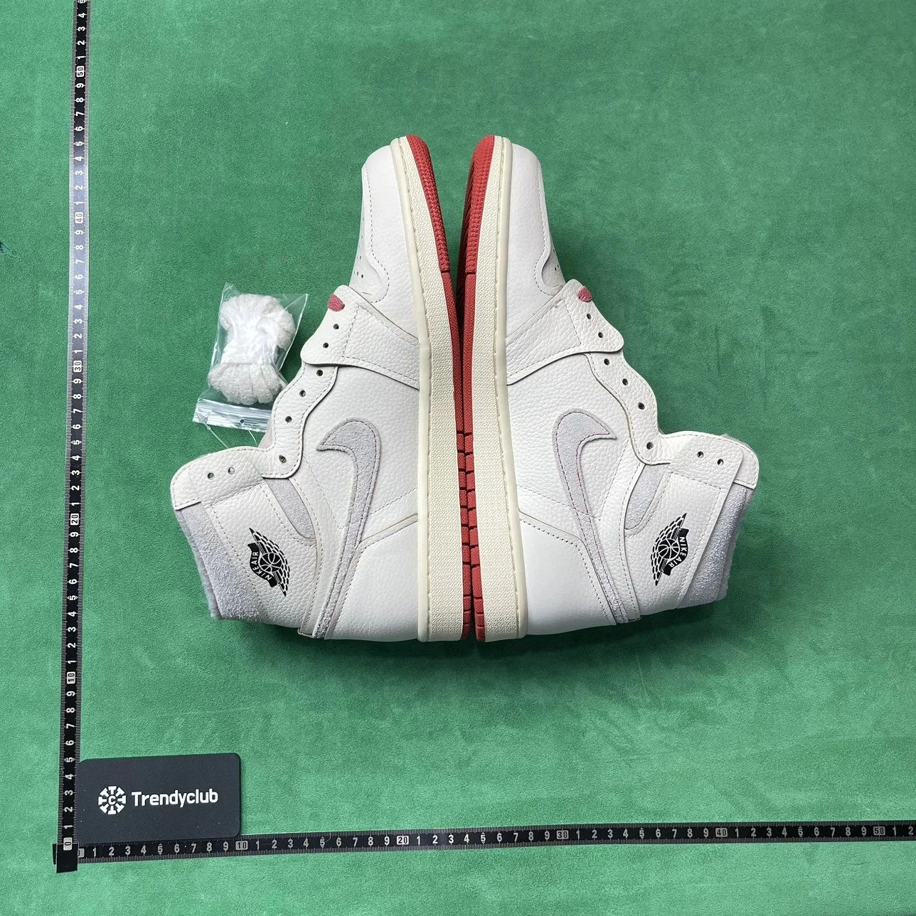 Air Jordan 1 Retro High