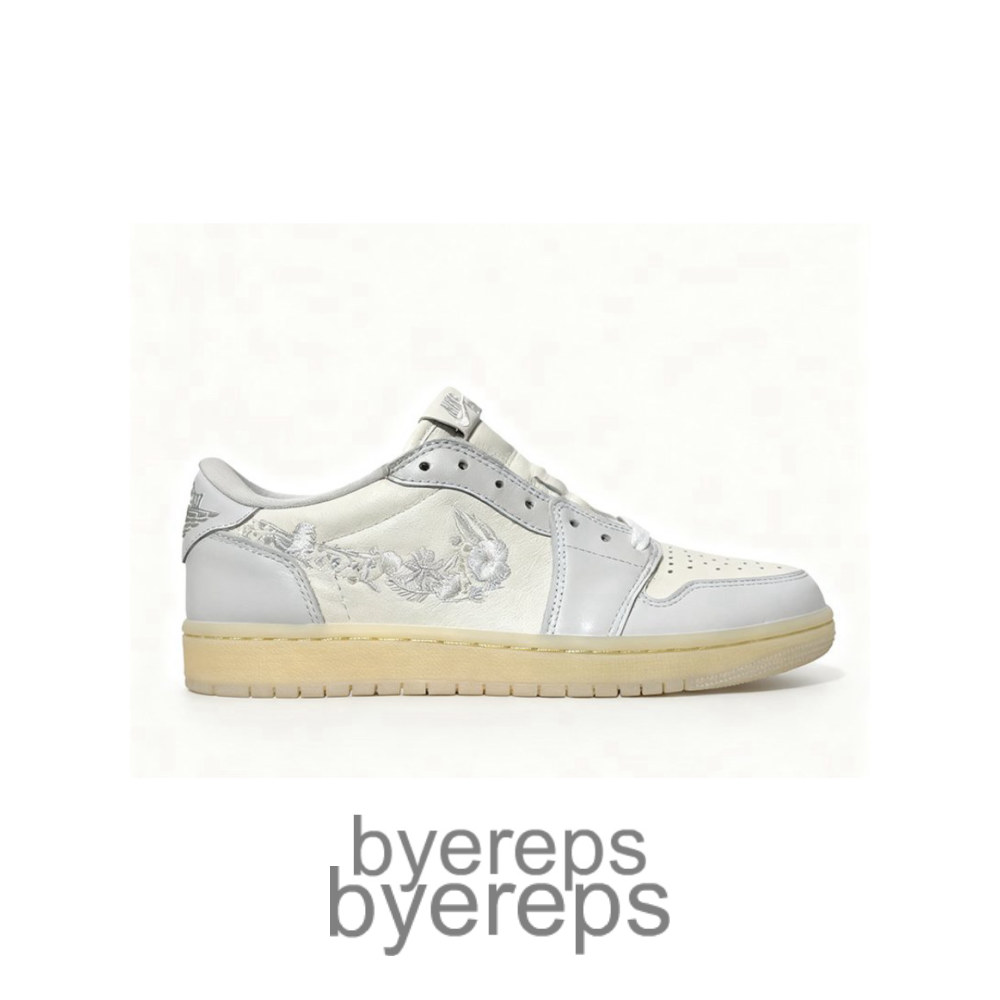 Air Jordan 1 Retro Low OG Sail /Off-White/Coconut Milk