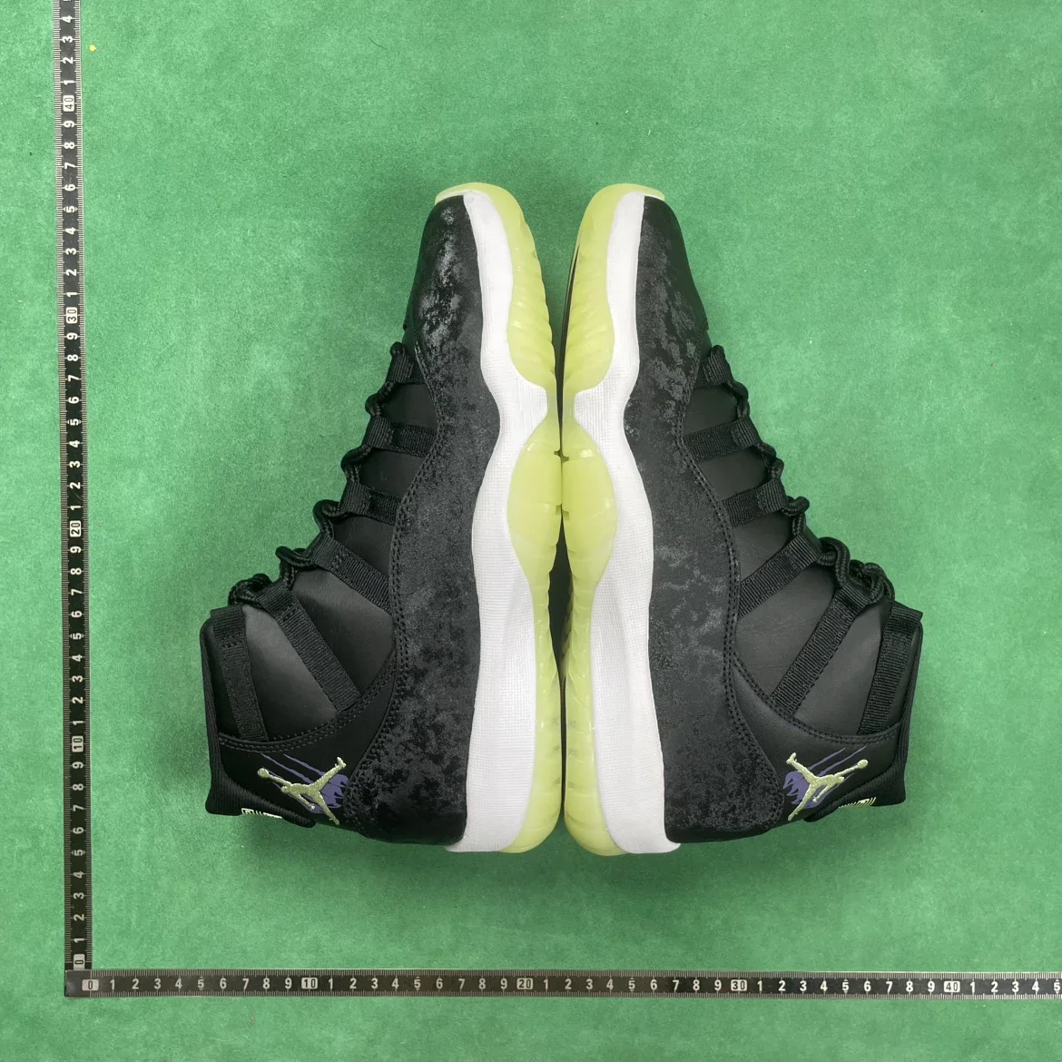 Air Jordan 11