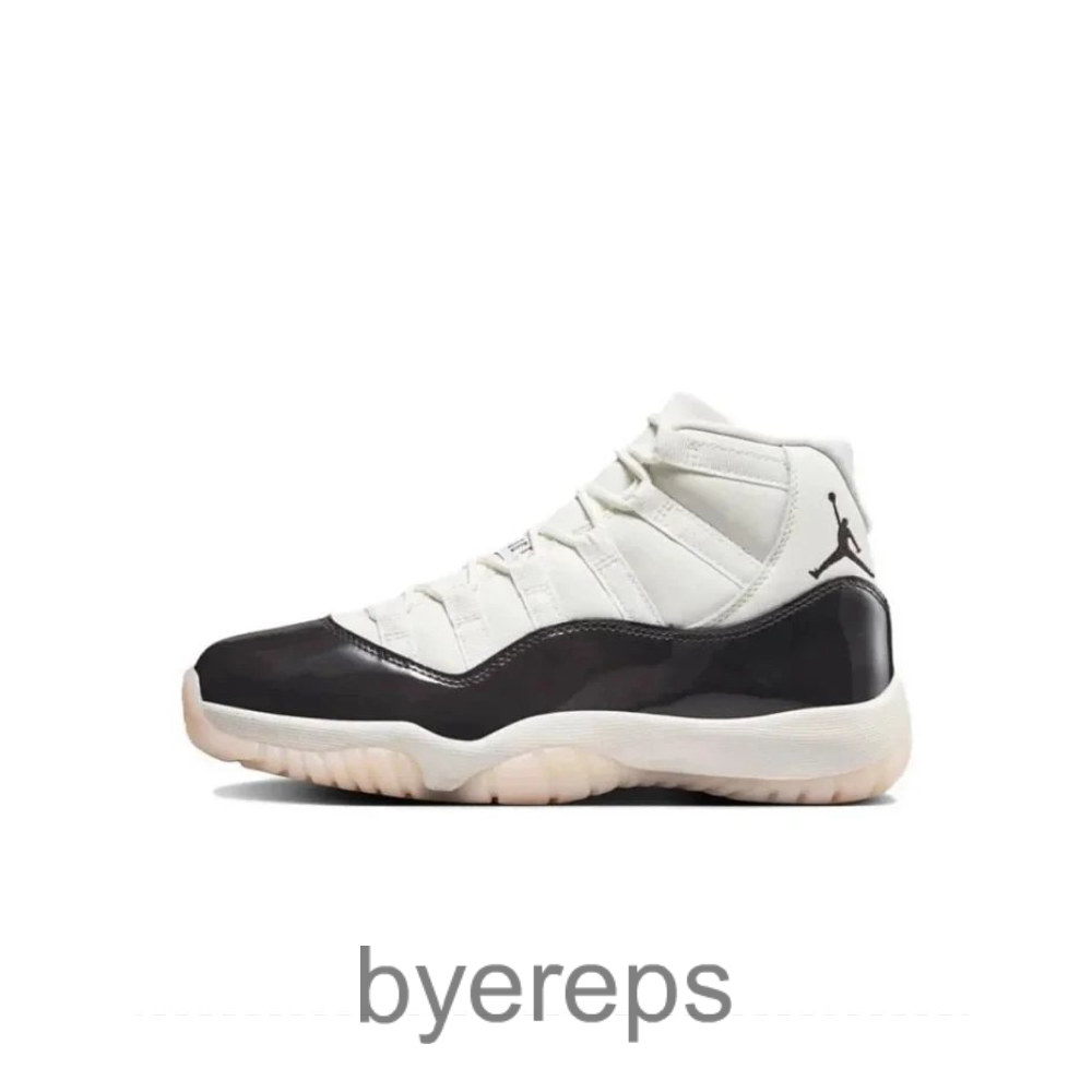 Air Jordan 11 (OG Batch) — photo 2 of 4