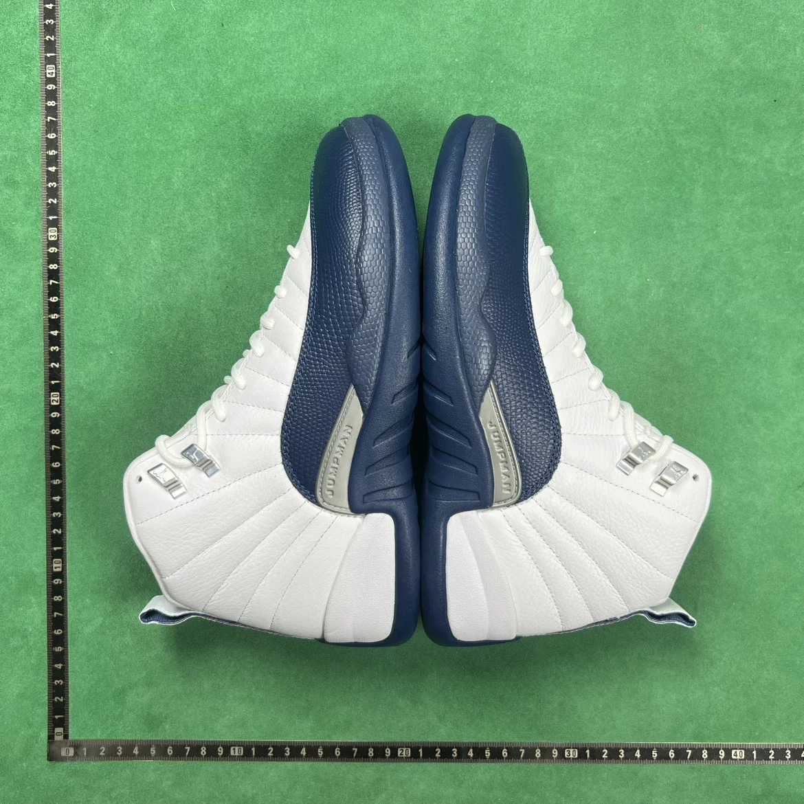 Air Jordan 12
