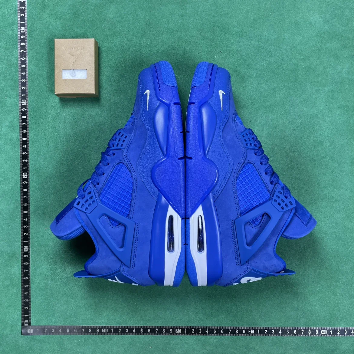Air Jordan 4