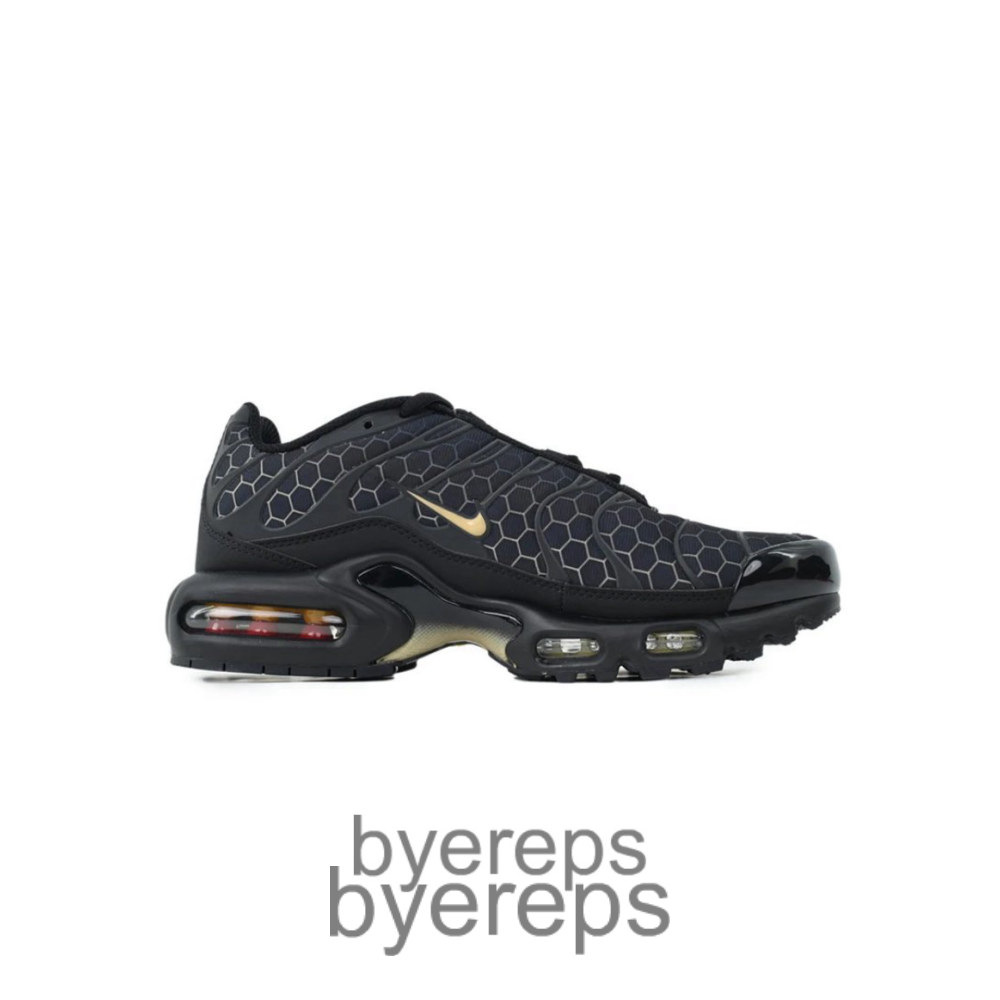 Air Max Plus Black Honey