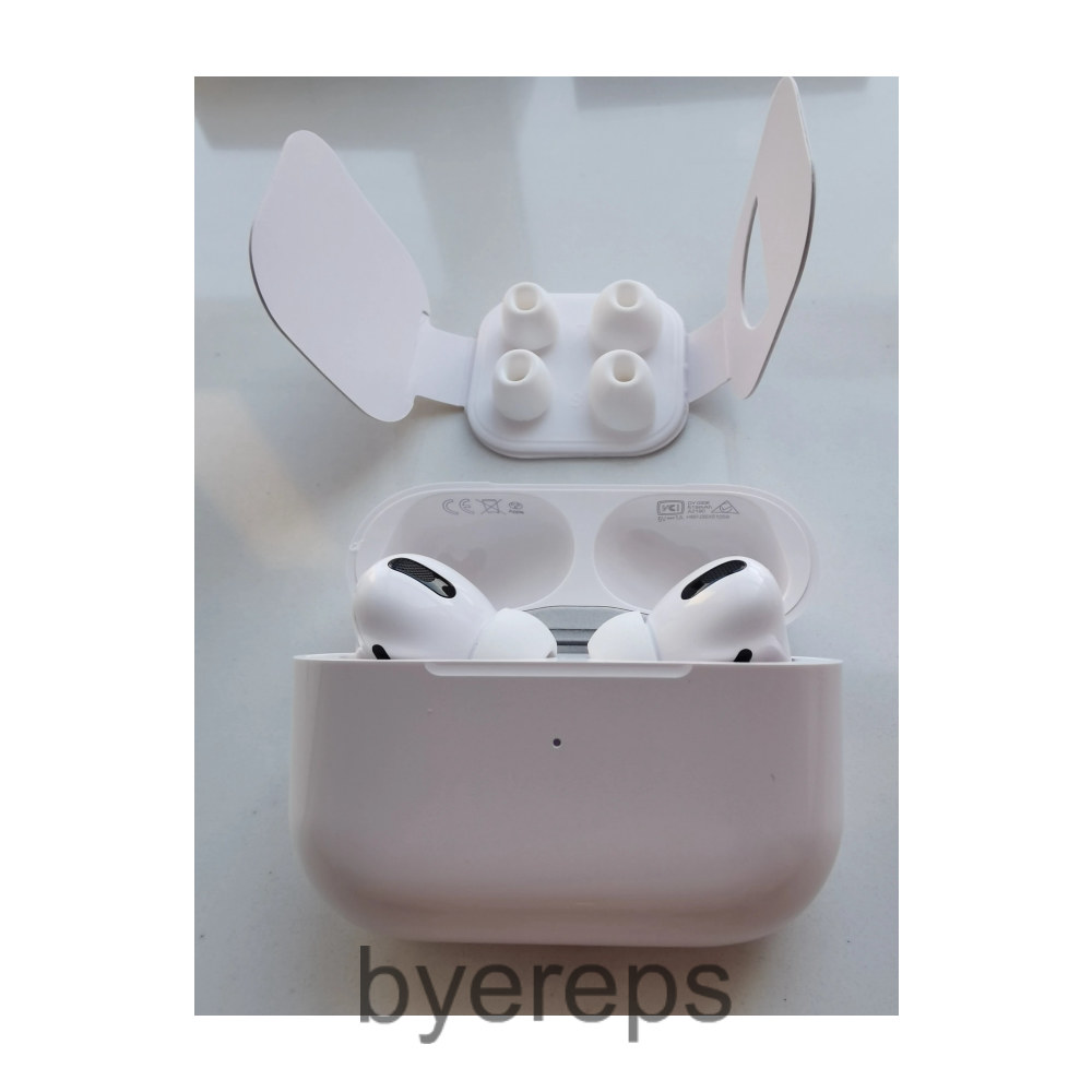 Unbranded Airpods Pro — photo 3 of 4