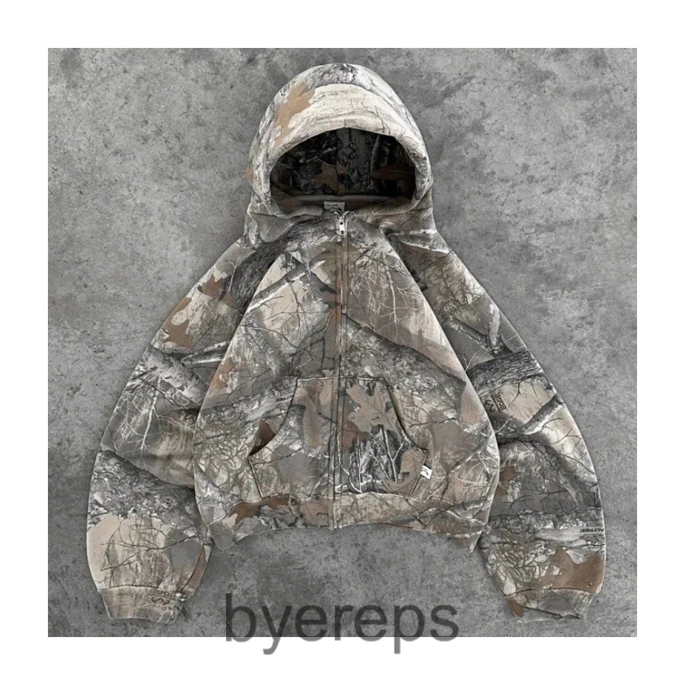 Akimbo Zip Up Hoodie