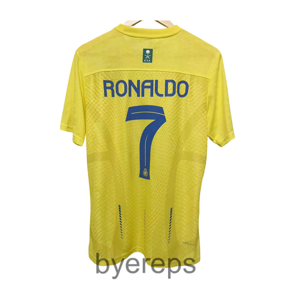 Unbranded Al-Nassr Ronaldo 7 Jersey — photo 4 of 4