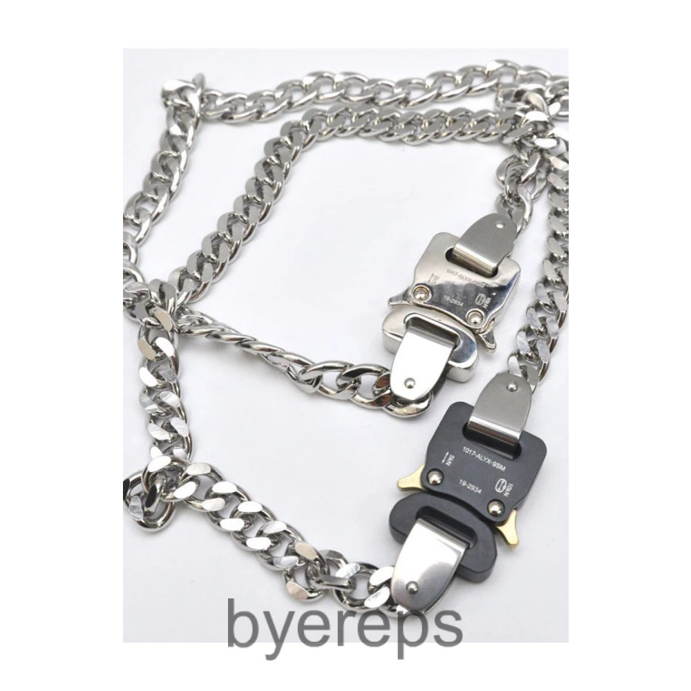 Alyx Strap Necklace