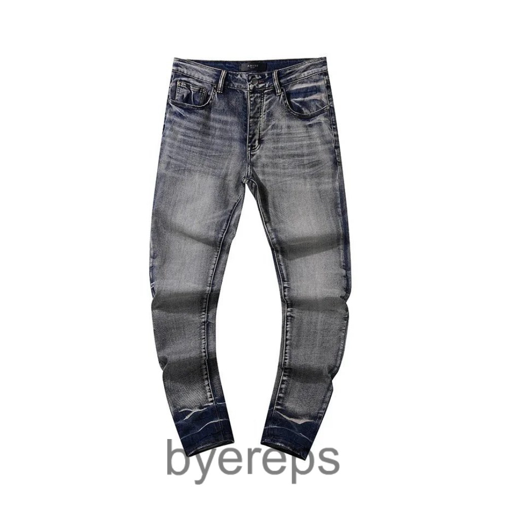 Amiri jeans — photo 3 of 4