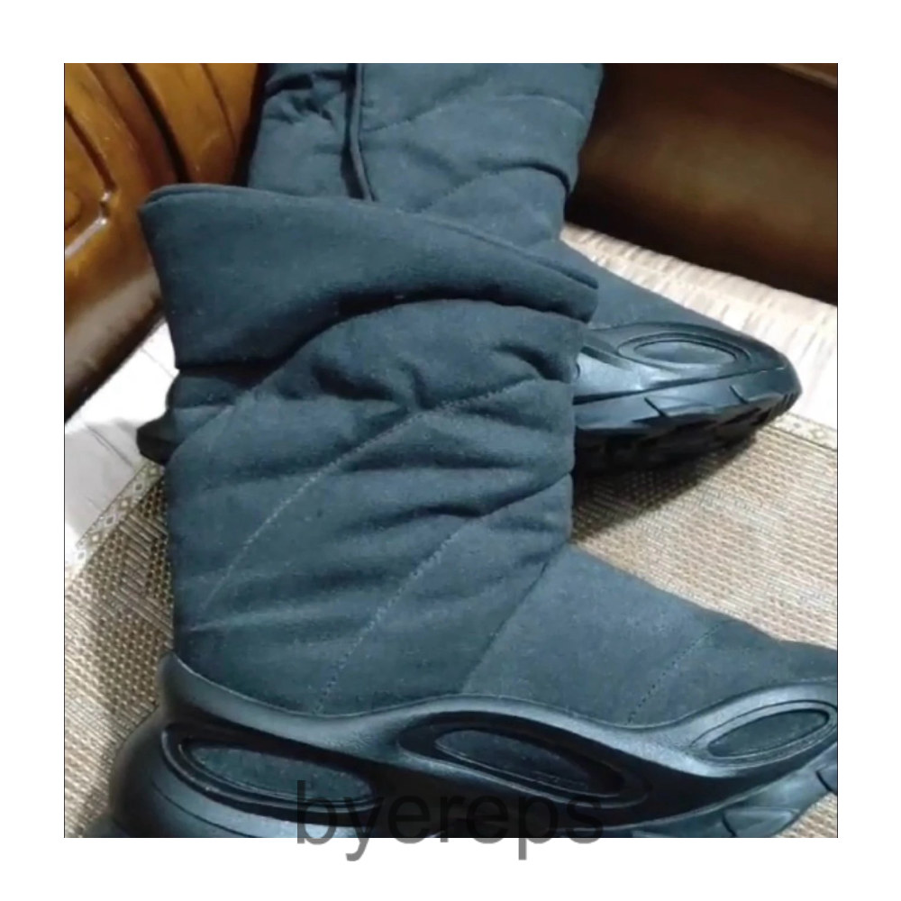 Anonymous Club Boots