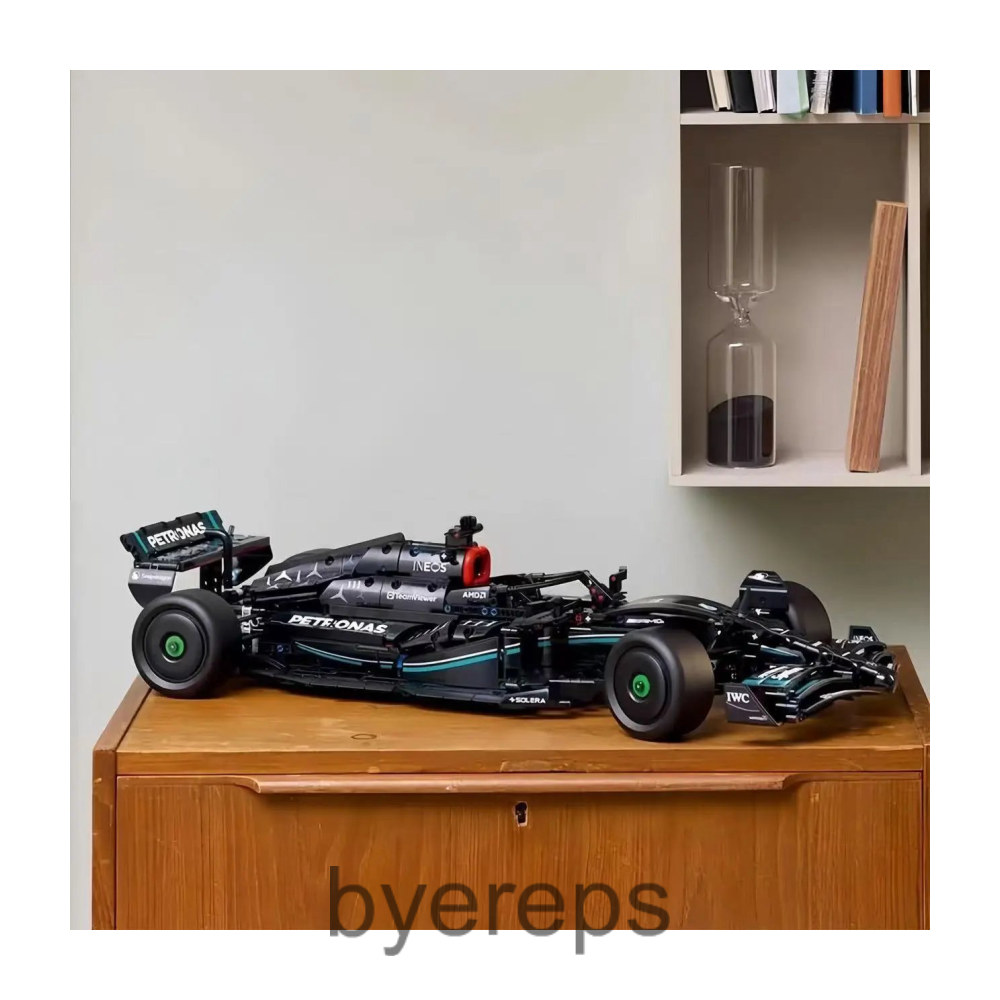 Another f1 car