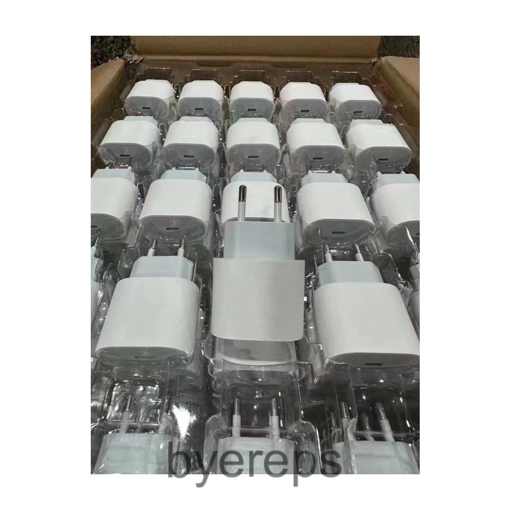 Unbranded Apple Charging Head — photo 2 of 4