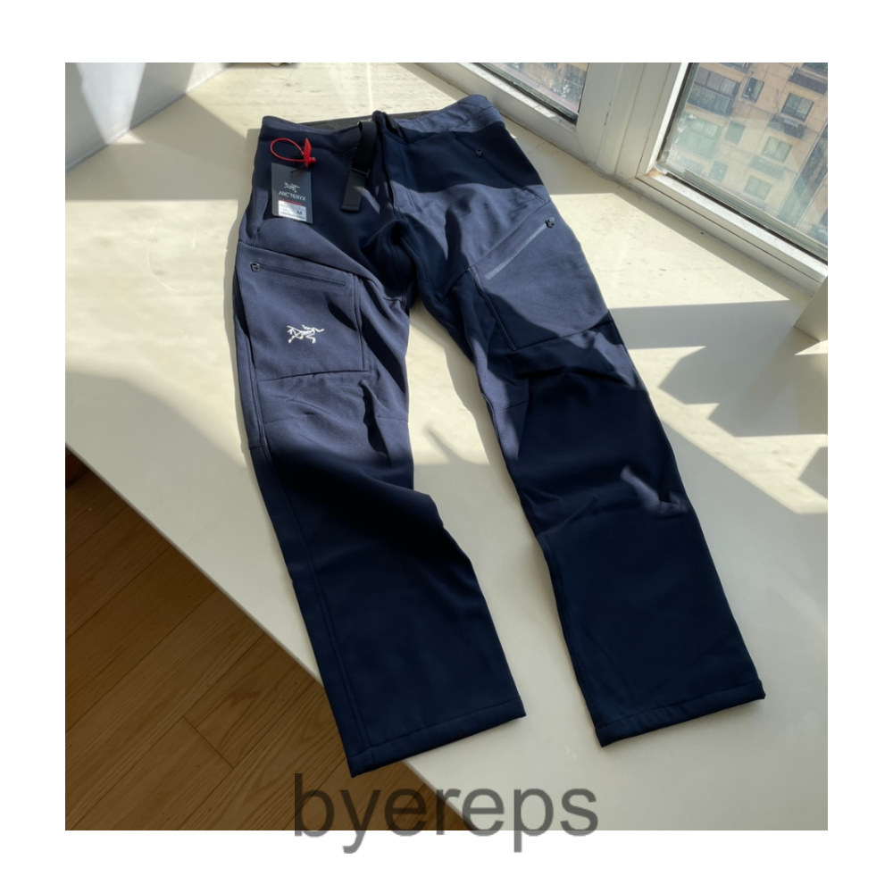 Arc’teryx Arcteryx Pants — photo 2 of 4