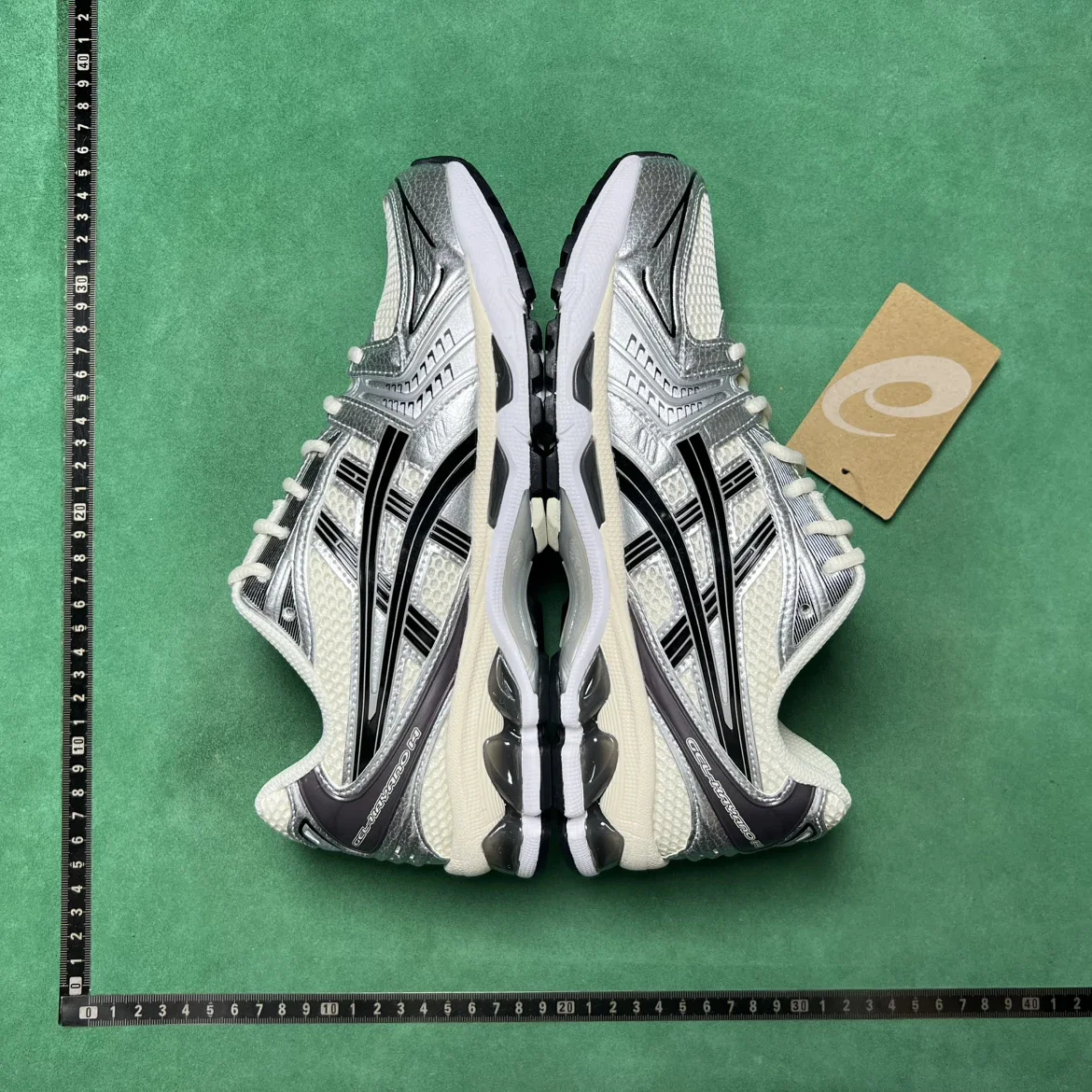 ASICS Gel-Kayano 14
