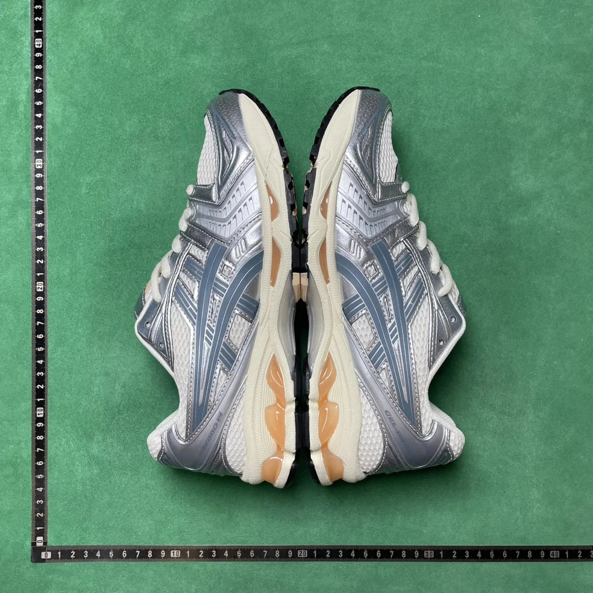 ASICS GEL-KAYANO 14