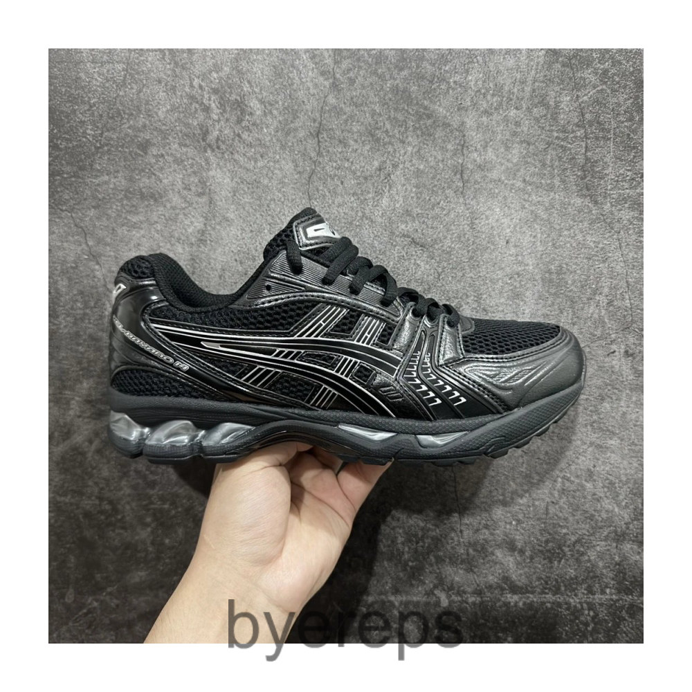 Asics Gel Kayano 14 — photo 3 of 4