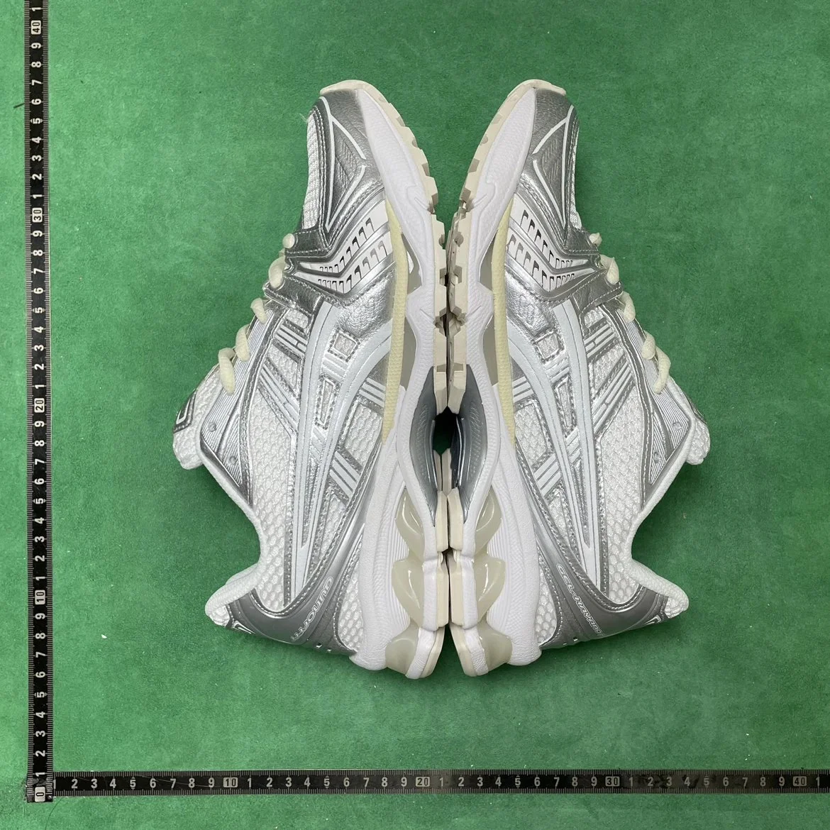 Asics Gel-Kayano 14